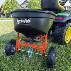 Agri-Fab AF45-0527 50kg Towed Broadcast Spreader 11 Agri-Fab AF45-0527 50kg Towed Broadcast Spreader -Garden Tool Store 45 0527 lifestyle towing