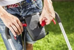 AL-KO 34.8 Li EasyFlex 20V Cordless Lawn Mower (with 2 X 2.5Ah Batteries & Charger) -Garden Tool Store al ko 34 8 li battery lawnmower lifestyle starting 3