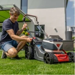 AL-KO 36V 46.2 Li SP Comfort 3-in-1 Self-Propelled Cordless Lawn Mower (with 2 X 4Ah Batteries & Fast Charger) -Garden Tool Store al ko comfort 46.2 li sp lawnmower hoc 2