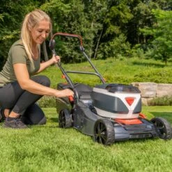 AL-KO 36V 42.2 Li Comfort Push Cordless Lawn Mower (with 1 X 4Ah Battery & Charger) -Garden Tool Store al ko energyflex 42.2 li lawmower lifestyle 1