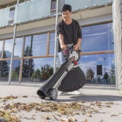 AL-KO 36V LBV 4090 Li Premium Cordless Leaf Blower / Vacuum (Bare Tool) -Garden Tool Store al ko energyflex lbv4090 blower vac lifestyle2