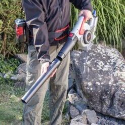 AL-KO 36V LB 4060 Comfort Cordless Leaf Blower (Bare Tool) (Bundle Builder) 14 AL-KO 36V LB 4060 Comfort Cordless Leaf Blower (Bare Tool) (Bundle Builder) -Garden Tool Store al ko lb4060 lifestyle 1