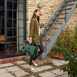 Bosch EasyAquatak 120 Electric Pressure Washer -Garden Tool Store bosch easyaquatak 110 carry 1