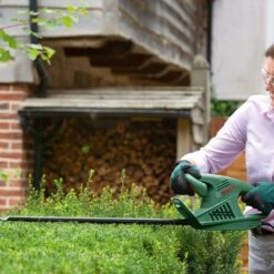 Bosch EasyHedgeCut 45-16 Electric Hedge Trimmer -Garden Tool Store bosch easyhedgecut 45 16 3