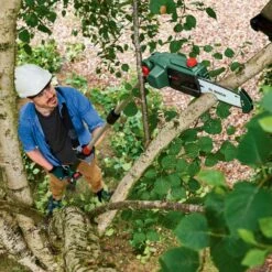 Bosch UniversalChainPole 18V Cordless Pole Saw (with 2.5Ah Battery & Charger) -Garden Tool Store bosch universalchainpole18 lifestyle