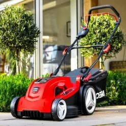 Cobra MX3440V 34cm 40V Lithium-Ion Cordless Lawn Mower (with 2.5Ah Battery & Charger) -Garden Tool Store cobra mx3440v lifestyle 1