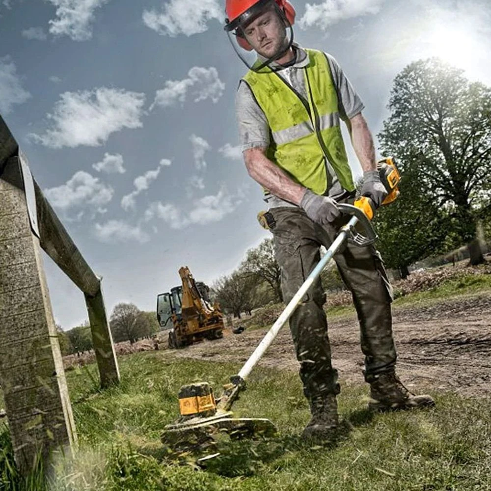 DeWalt DCM561PBS-XJ 18V XR Cordless Grass Trimmer (Tool Only) 4 DeWalt DCM561PBS-XJ 18V XR Cordless Grass Trimmer (Tool Only) - Image 2