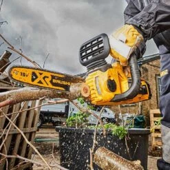 DeWalt DCM565N-XJ 18V XR 30cm Cordless Chainsaw (Tool Only) -Garden Tool Store dewalt dcm565 chainsaw lifestyle 3 1