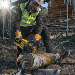 DeWalt DCM575N-XJ 54V XR FLEXVOLT 40cm Cordless Chainsaw (Tool Only) -Garden Tool Store dewalt dcm575 chainsaw lifestyle 3 2