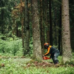 Echo CS-501SX Petrol Chainsaw 50.2cc/45cm -Garden Tool Store echo cs 501sx chainsaw hover