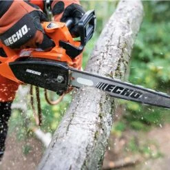 Echo DCS-2500TC 56 EFORCE Cordless Top Handle Chainsaw With Carving Bar (Bare Tool) -Garden Tool Store echo dcs 2500t chainsaw lifestyle 1