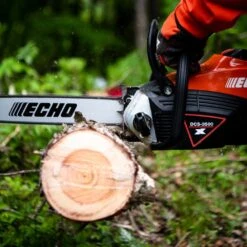 Echo DCS-3500 56 EFORCE Cordless Chainsaw (Bare Tool) -Garden Tool Store echo dcs 3500 rear handle chainsaw lifestyle 2
