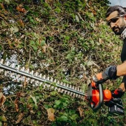 Echo DHC-310 Garden+ 40V Cordless Hedge Trimmer (Bare Tool) -Garden Tool Store echo dhc 310 hedge trimmer lifestyle 1