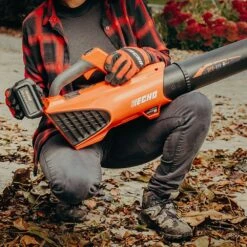 Echo DPB-310 Garden+ 40V Cordless Blower (Bare Tool) 11 Echo DPB-310 Garden+ 40V Cordless Blower (Bare Tool) -Garden Tool Store echo dpb 310 blower lifestyle 3