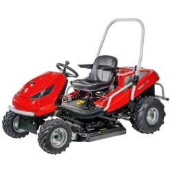Oleo-Mac APACHE 92 EVO 4x4 All Terrain Garden Tractor -Garden Tool Store efco tuareg92 evo 4x4 all terrain tractor angle 1