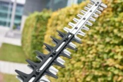 EGO Power+ HTX6500 Pro X 65cm 56V Cordless Hedge Trimmer (Bare Tool) -Garden Tool Store ego htx6500 hedge trimmer blades