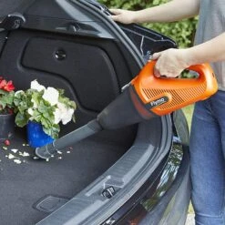 Flymo SimpliVac Li Cordless Wet & Dry Garden Vacuum 20 Flymo SimpliVac Li Cordless Wet & Dry Garden Vacuum -Garden Tool Store flymo simplivac li cordless wet dry vacuum lifestyle car boot