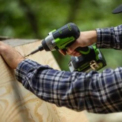 GreenWorks GD24ID3 Brushless 24V Impact Driver (Bare Tool) -Garden Tool Store greenworks 24v impact driver lifestyle 2