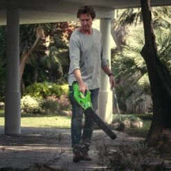 GreenWorks G40AB G-MAX 40V Cordless Axial Blower (Bare Tool) -Garden Tool Store greenworks g40ab blower lifestyle 2