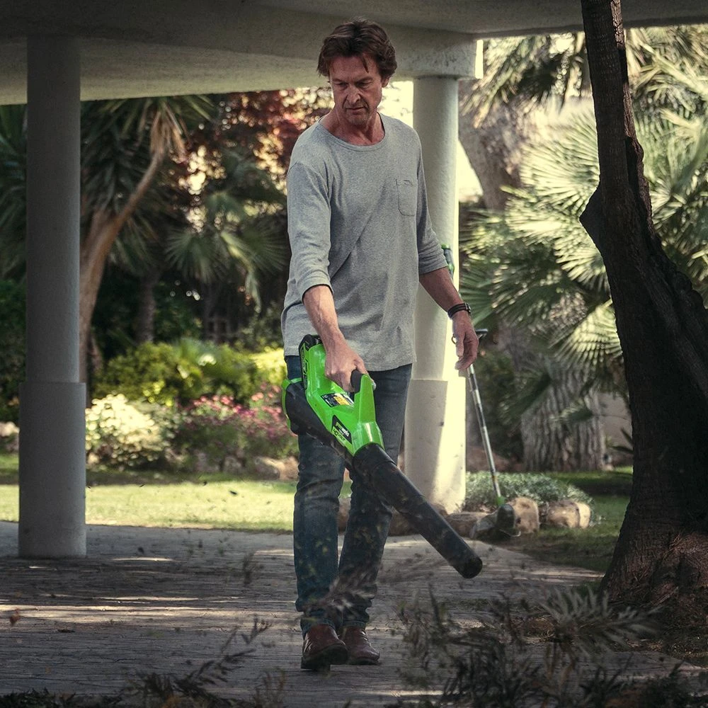 GreenWorks G40ABK2 G-MAX 40V Cordless Axial Blower (with 1 X 2Ah Battery And 2A Standard Charger) 7 GreenWorks G40ABK2 G-MAX 40V Cordless Axial Blower (with 1 X 2Ah Battery And 2A Standard Charger) - Image 5