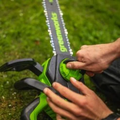 GreenWorks GD24CS30 DigiPro 24V Cordless Chainsaw (Bare Tool) -Garden Tool Store greenworks gd24cs30 lifestyle tensioner