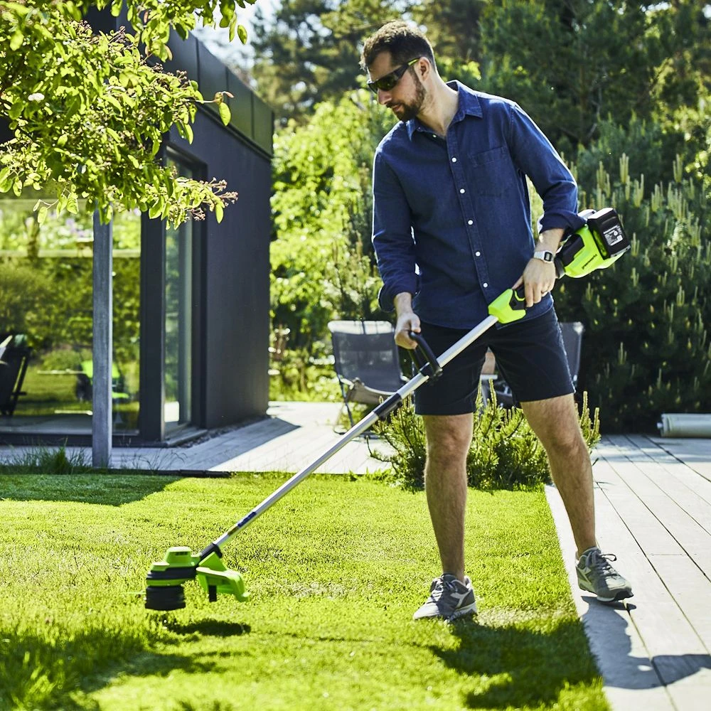 GreenWorks GD24X2LTK2X 48V (2 X 24V) Cordless Grass Trimmer (with 2 X 2Ah Batteries & 2A Charger) (Bundle Builder) 6 GreenWorks GD24X2LTK2X 48V (2 X 24V) Cordless Grass Trimmer (with 2 X 2Ah Batteries & 2A Charger) (Bundle Builder) - Image 4