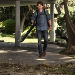 GreenWorks Pro GD60BPB 60V Backpack Blower (Bare Tool) (Bundle Builder) 17 GreenWorks Pro GD60BPB 60V Backpack Blower (Bare Tool) (Bundle Builder) -Garden Tool Store greenworks gd60bpb blower lifestyle 2 1