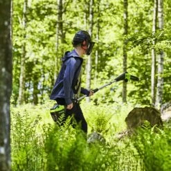 GreenWorks Pro GD60PS25 60V Cordless Polesaw (Bare Tool) -Garden Tool Store greenworks gd60ps25 pole pruner lifestyle 3