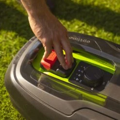 GreenWorks Optimow® 5 Robotic Lawn Mower -Garden Tool Store greenworks optimow4 battery 2