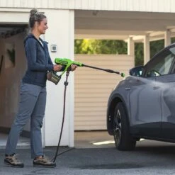 GreenWorks G24PWK4 24V Cordless Pressure Washer (with 4Ah Battery & Charger) -Garden Tool Store gwg24pw lifestyle car