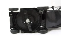 GreenWorks G40LM41K2X 2-in-1 G-MAX 40V Push Cordless Lawn Mower (with 2 X 2Ah Batteries And 2A Charger) -Garden Tool Store gwg40lm41k2x deck