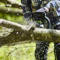 GreenWorks Pro GD60CS40 60V Cordless Chainsaw (Bare Tool) 18 GreenWorks Pro GD60CS40 60V Cordless Chainsaw (Bare Tool) -Garden Tool Store gwgd60cs40 5