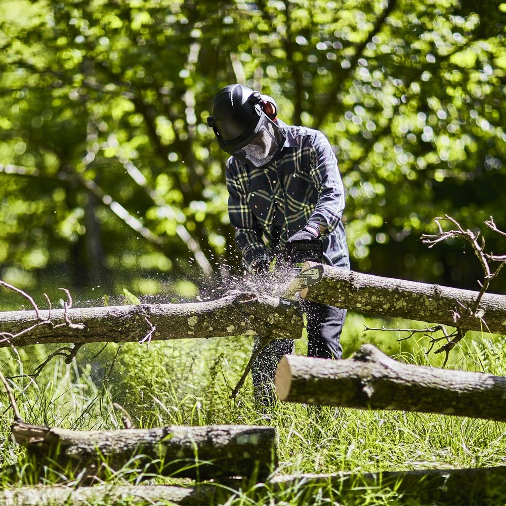 GreenWorks Pro GD60CS40 60V Cordless Chainsaw (Bare Tool) 5 GreenWorks Pro GD60CS40 60V Cordless Chainsaw (Bare Tool) - Image 3