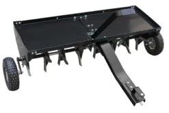 The Handy THTPA48 122cm / 48" Towed Plug Aerator