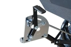 The Handy THTS175 79.4kg / 175lb Towed Broadcast Spreader -Garden Tool Store handy thts175 spreader flow control