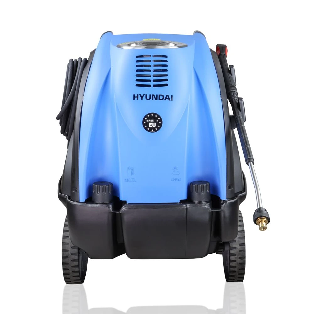 Hyundai HY155HPW-1 2610psi 110°C 2.8kW Electric Hot Pressure Washer 6 Hyundai HY155HPW-1 2610psi 110°C 2.8kW Electric Hot Pressure Washer - Image 4