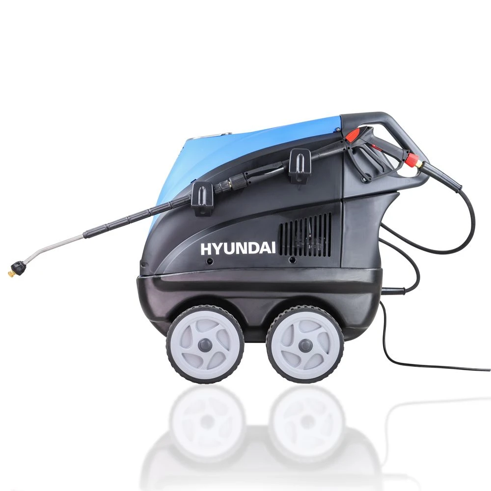 Hyundai HY155HPW-1 2610psi 110°C 2.8kW Electric Hot Pressure Washer 5 Hyundai HY155HPW-1 2610psi 110°C 2.8kW Electric Hot Pressure Washer - Image 3