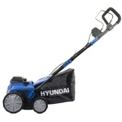 Hyundai HY2197 2 X 20V MAX (40V) Cordless Artificial Grass Sweeper (with 2 X 4Ah Batteries & Twin Charger) (Bundle Builder) -Garden Tool Store hyundai hy2197 sweeper side 2 1