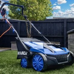 Hyundai HYSW1600E 1600W 38cm Electric Artificial Grass Sweeper / Brush -Garden Tool Store hyundai hysw1600e sweeper lifestyle