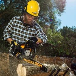 McCulloch CS 50S Petrol Chainsaw 50cc/46cm -Garden Tool Store mccs50 8