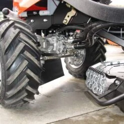 Oleo-Mac APACHE 92 EVO 4x4 All Terrain Garden Tractor -Garden Tool Store oleo mac apache 2