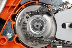 Oleo-Mac GS 651 Professional Petrol Chainsaw 64cc/20" -Garden Tool Store oleo mac gs650 chainsaw 4