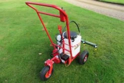 SCH PSP 30 Litre Power Sprayer - Push Or Towed - Spray Width 36" -Garden Tool Store psp castor wheel