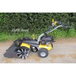 SCH 800E Artificial Surface Power Brush (Electric Start) -Garden Tool Store sch aspb 800e brush lifestyle 2