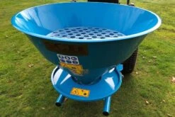 SCH GAM3 270 Litre Mounted Broadcast Fertiliser Spreader -Garden Tool Store sch gam270 spreader 7