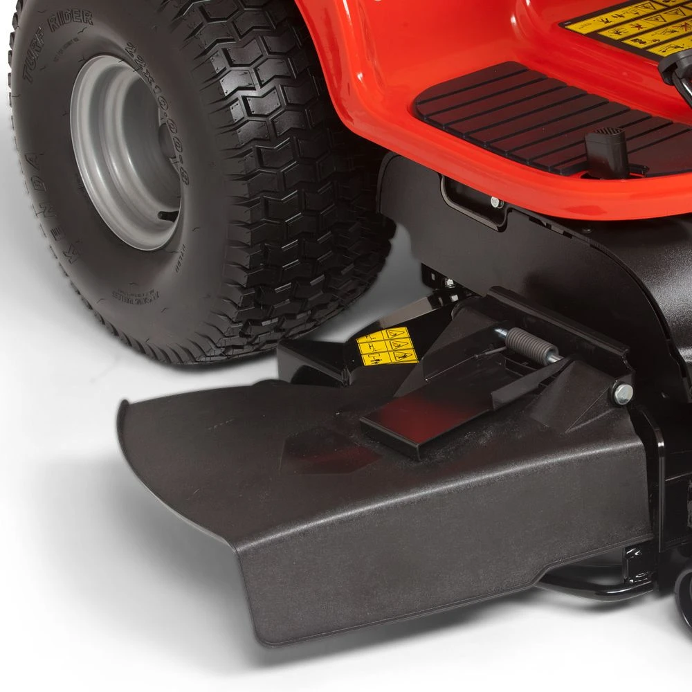 Simplicity Regent SLT175 107cm/42" Hydrostatic Mulching Rear Discharge Lawn Tractor 8 Simplicity Regent SLT175 107cm/42" Hydrostatic Mulching Rear Discharge Lawn Tractor - Image 6